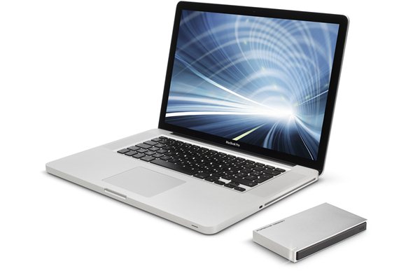 經典設計與MacBook同出一徹的專用銀白色 Porsche Design Mobile Drive P’9223 經已到港