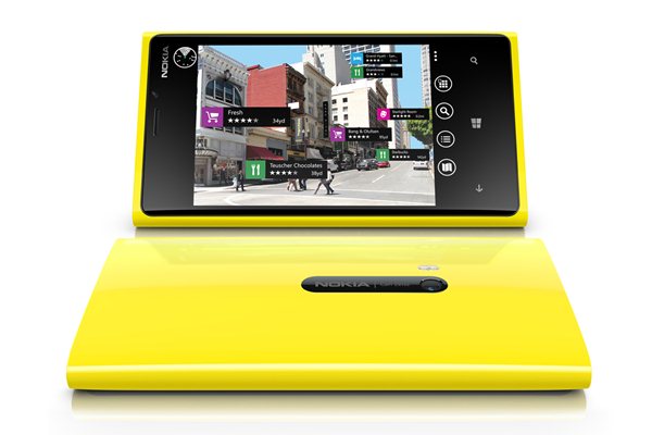 Nokia Lumia 920 及 Nokia Lumia 820突破智能手機界限 轉換操作系統　轉變全新體驗