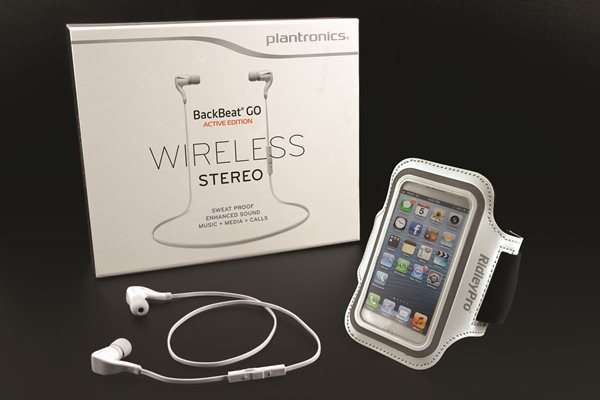 Plantronics BackBeat GO – Active Edition 全球獨家Arctic White「北極白」限量版立體聲藍牙耳機套裝